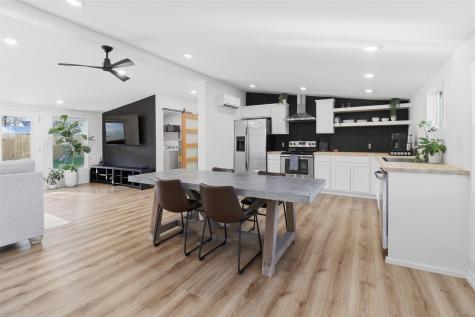 728 Driftwood Lane Cottonwood Shores TX 78657