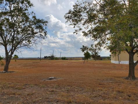 61 County Road 433 Thrall TX 76578
