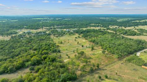 1385 Pettytown Road Dale TX 78616