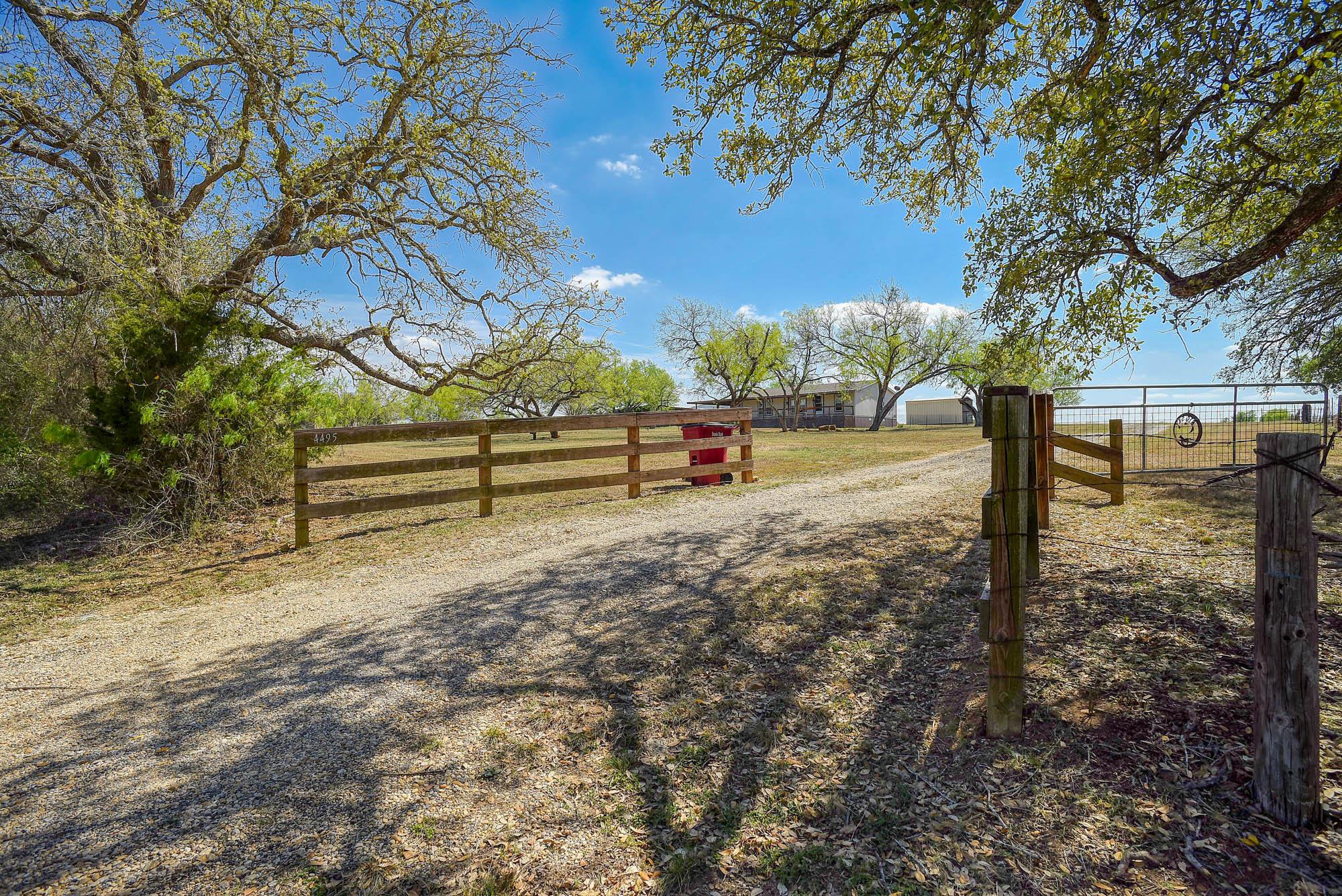 4495 Taylorsville Road Red Rock TX 78662