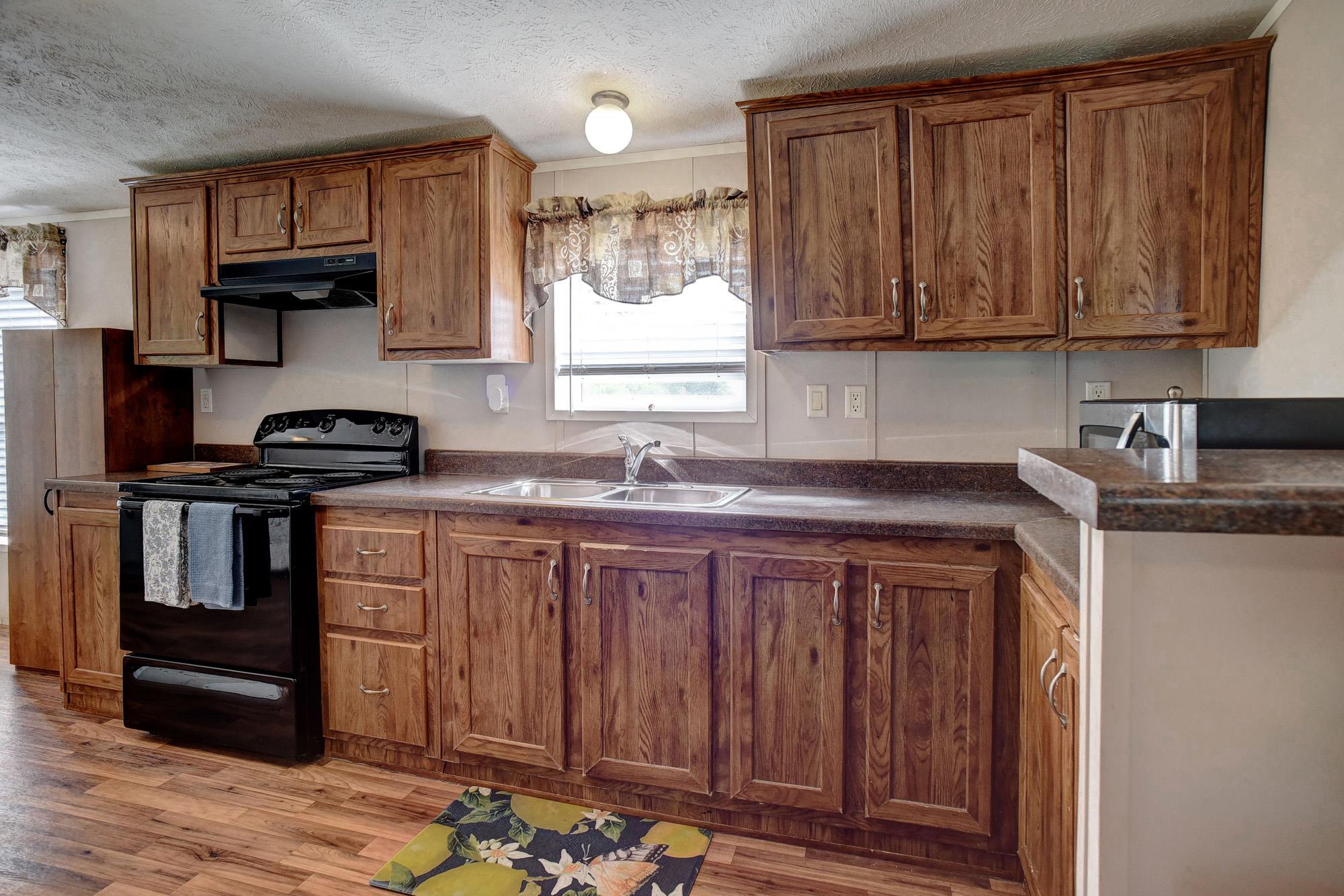 4495 Taylorsville Road Red Rock TX 78662