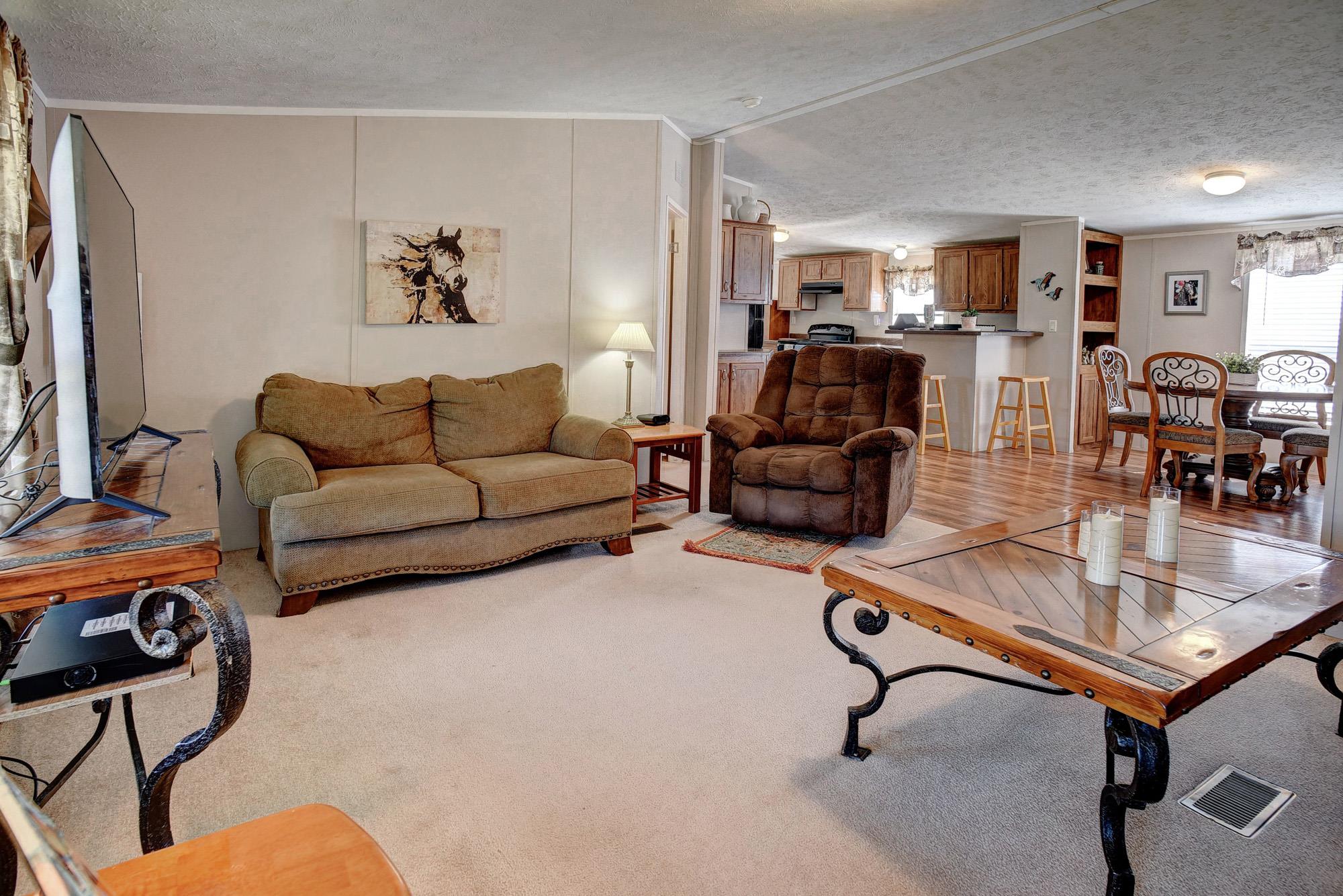 4495 Taylorsville Road Red Rock TX 78662