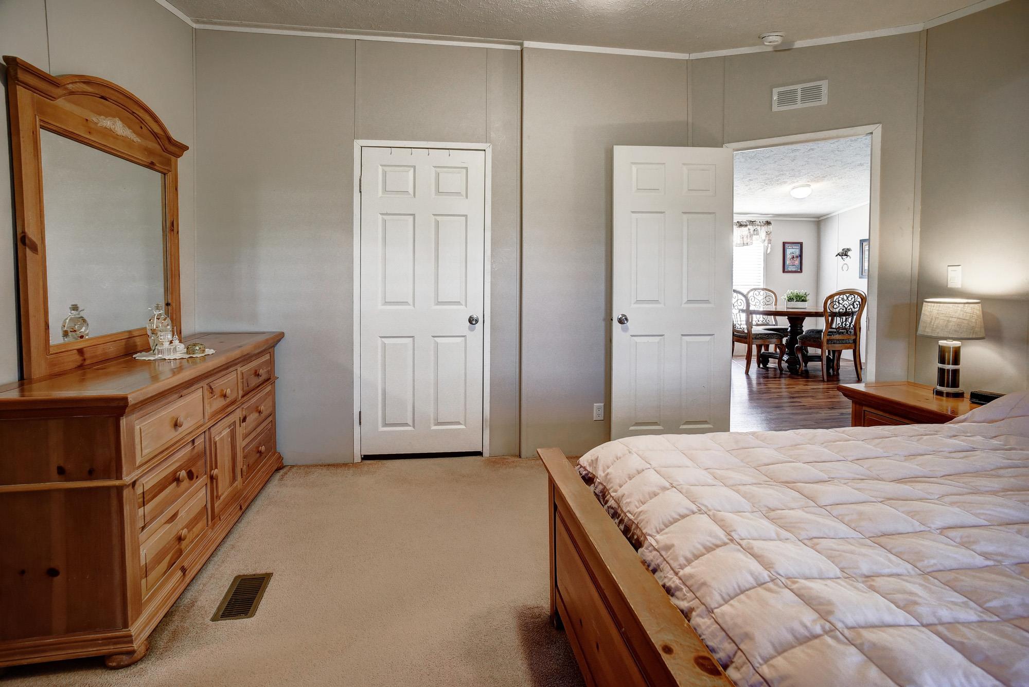 4495 Taylorsville Road Red Rock TX 78662