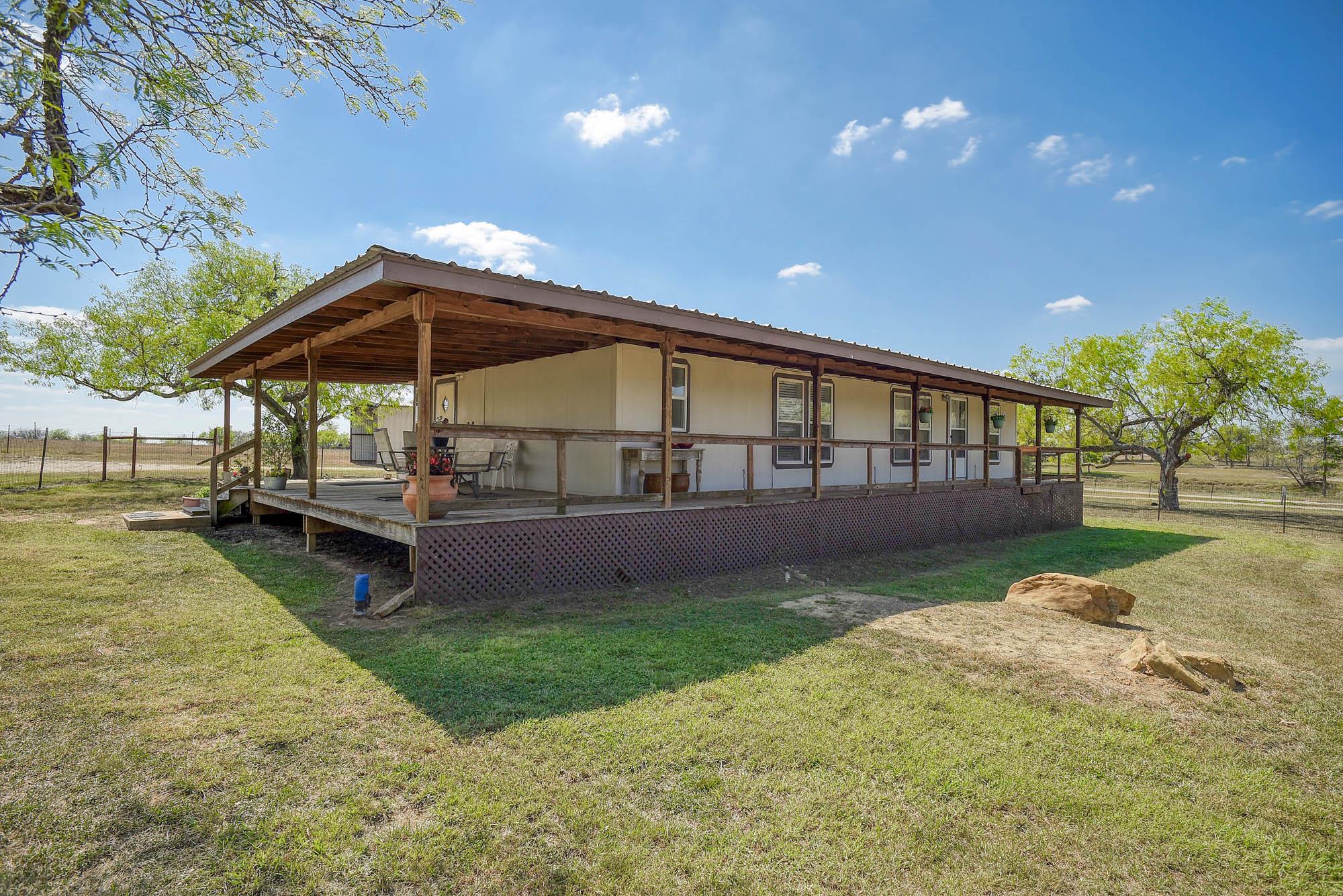 4495 Taylorsville Road Red Rock TX 78662