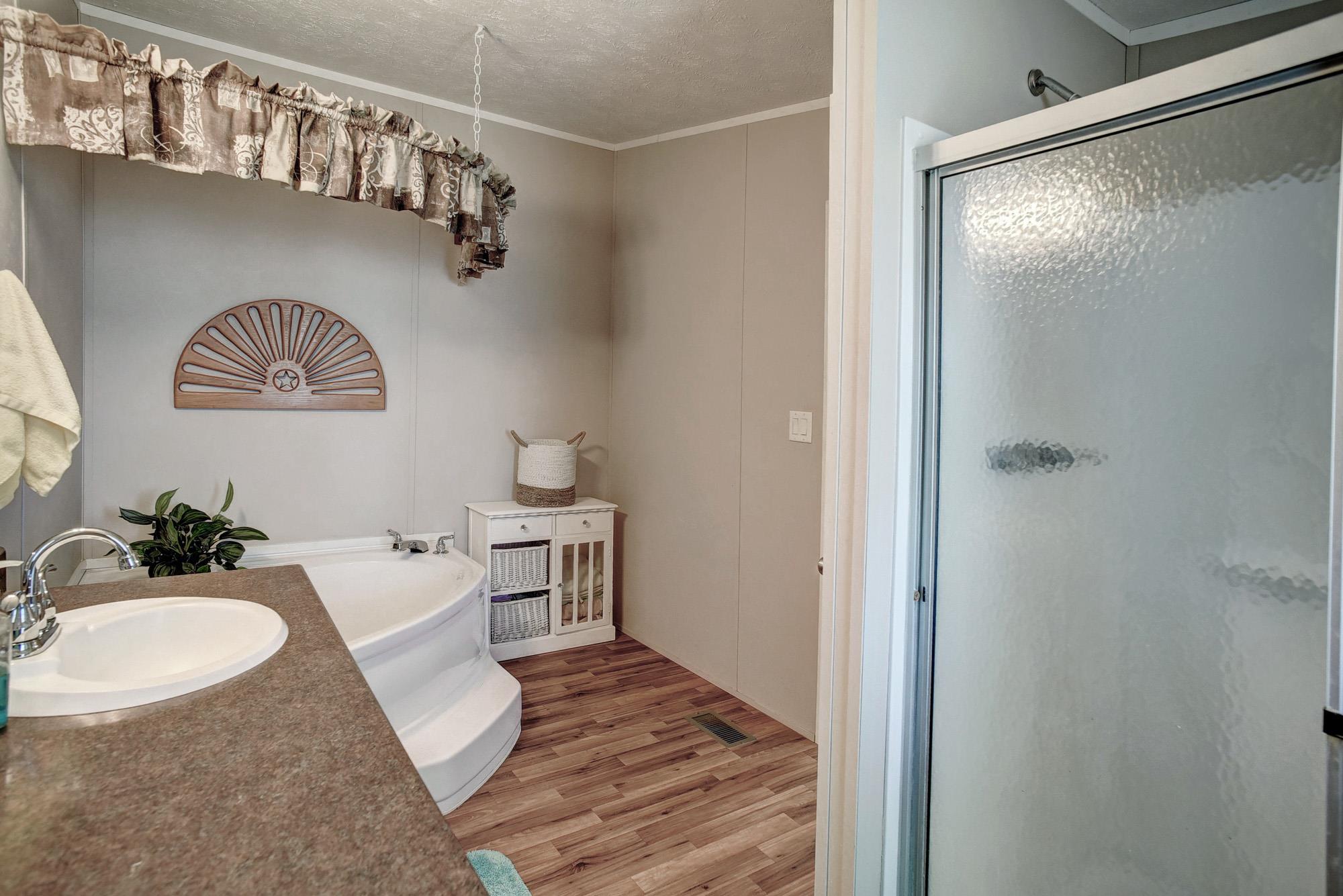4495 Taylorsville Road Red Rock TX 78662