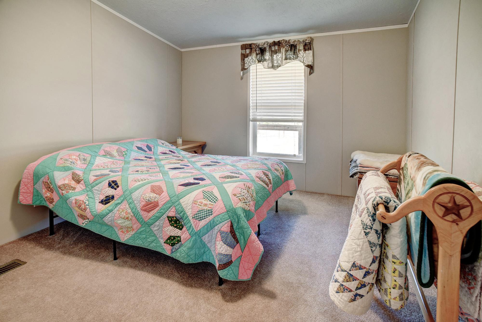 4495 Taylorsville Road Red Rock TX 78662