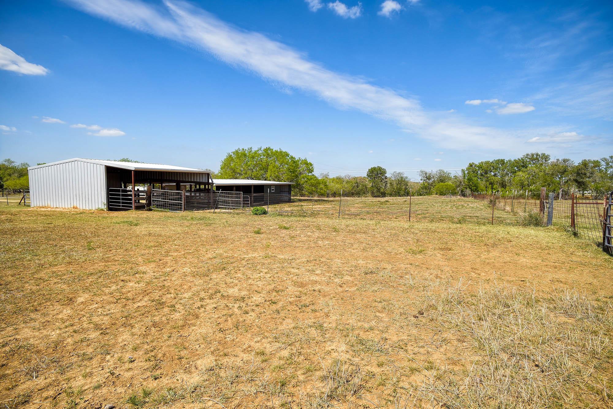 4495 Taylorsville Road Red Rock TX 78662