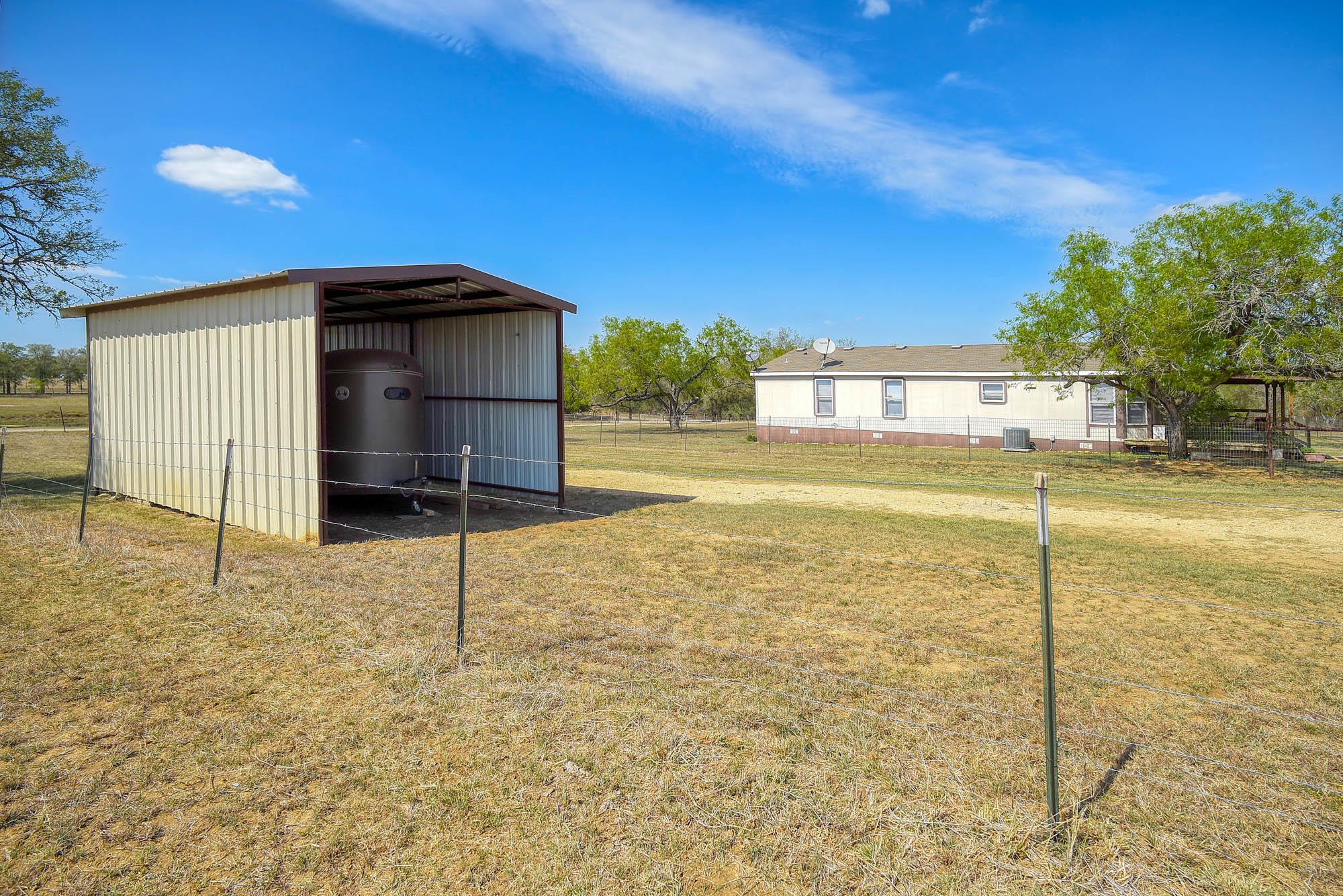 4495 Taylorsville Road Red Rock TX 78662