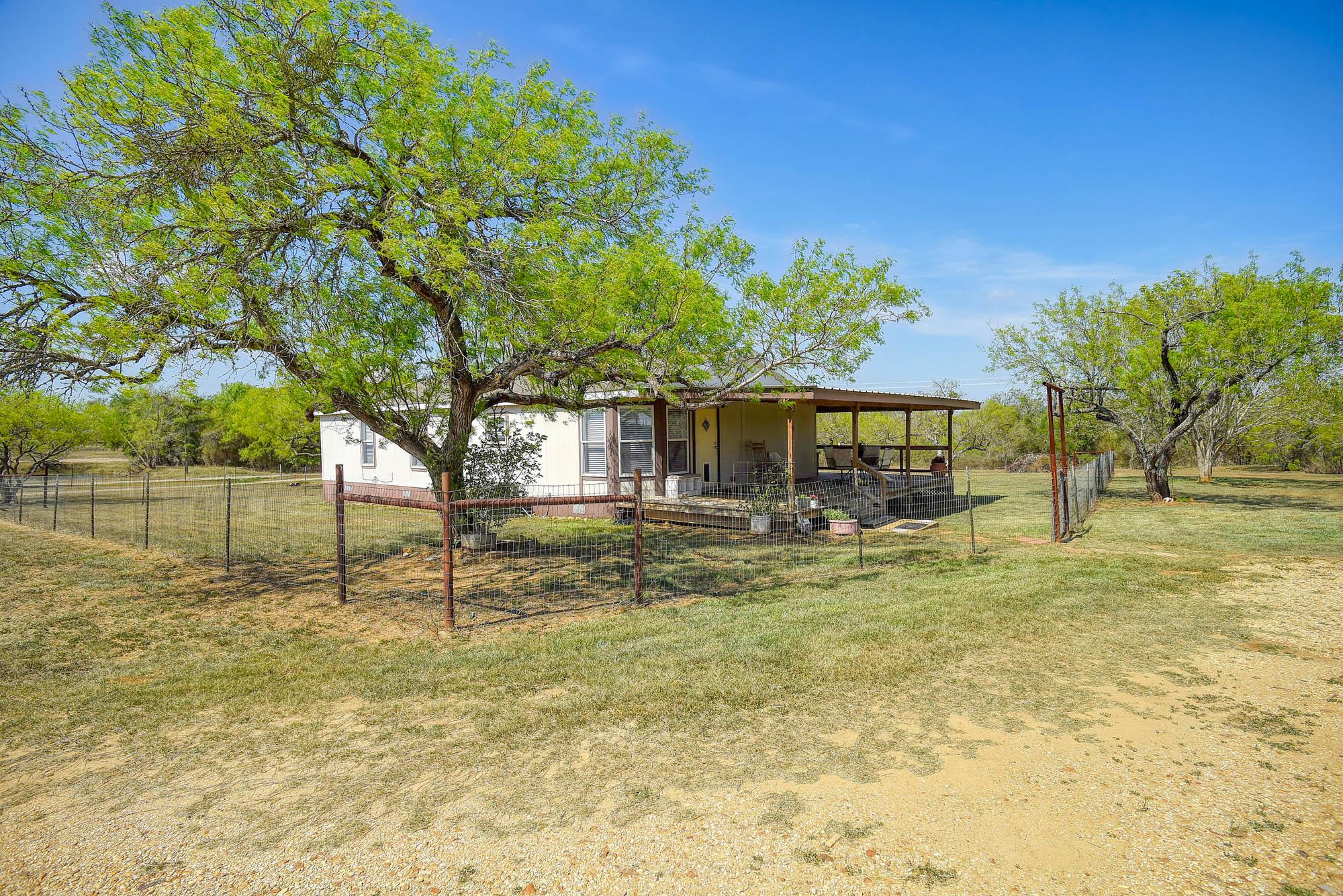 4495 Taylorsville Road Red Rock TX 78662
