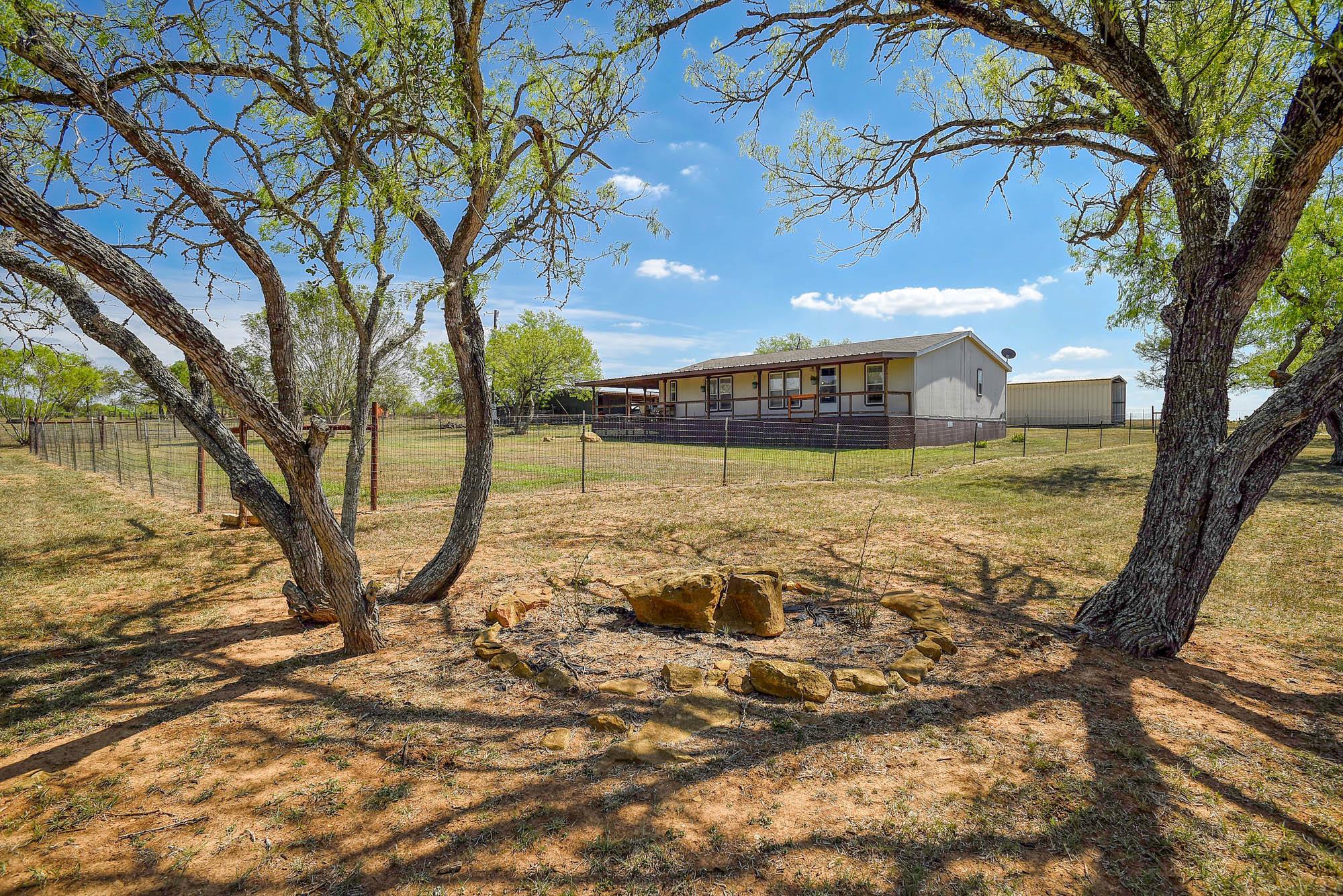 4495 Taylorsville Road Red Rock TX 78662