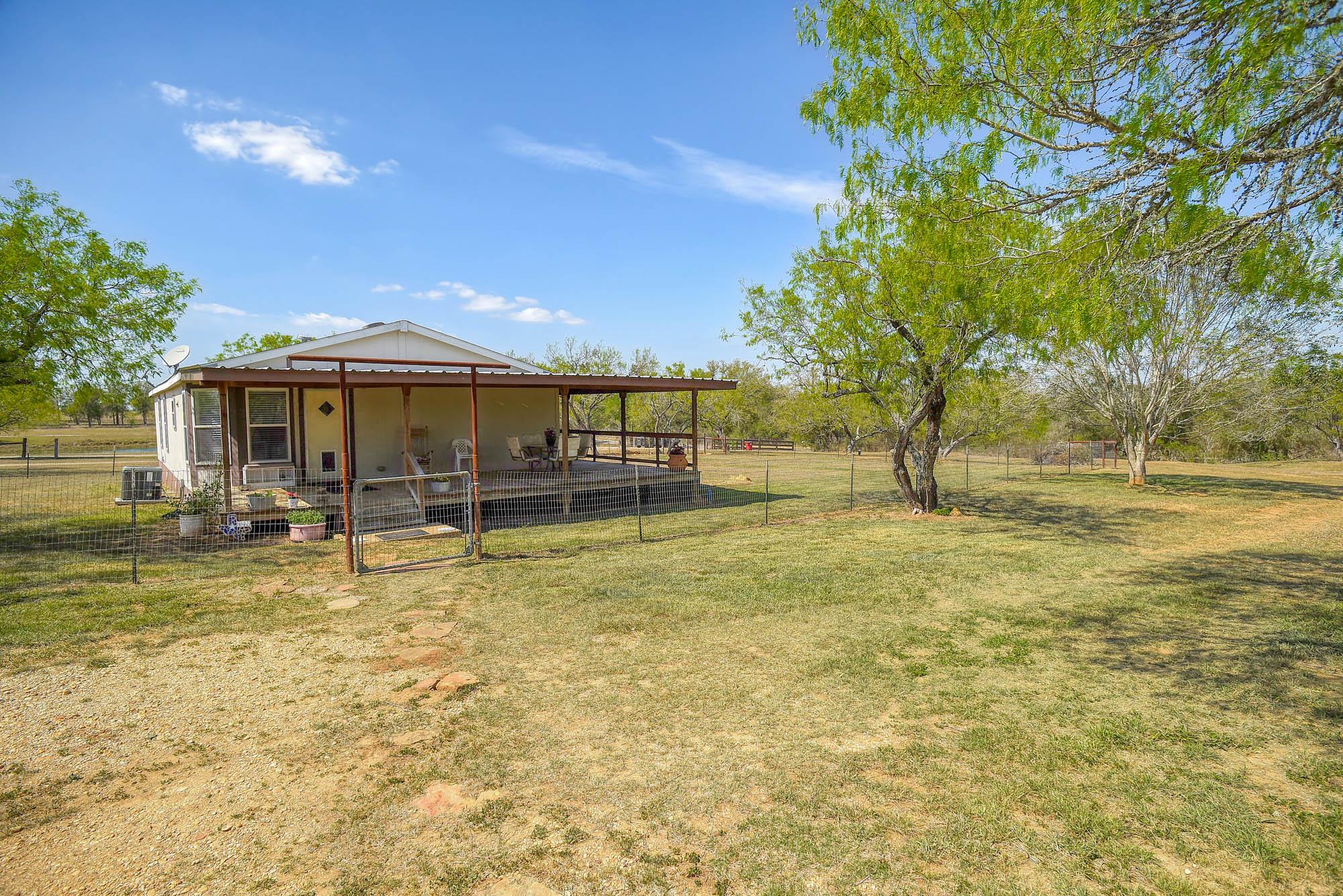 4495 Taylorsville Road Red Rock TX 78662