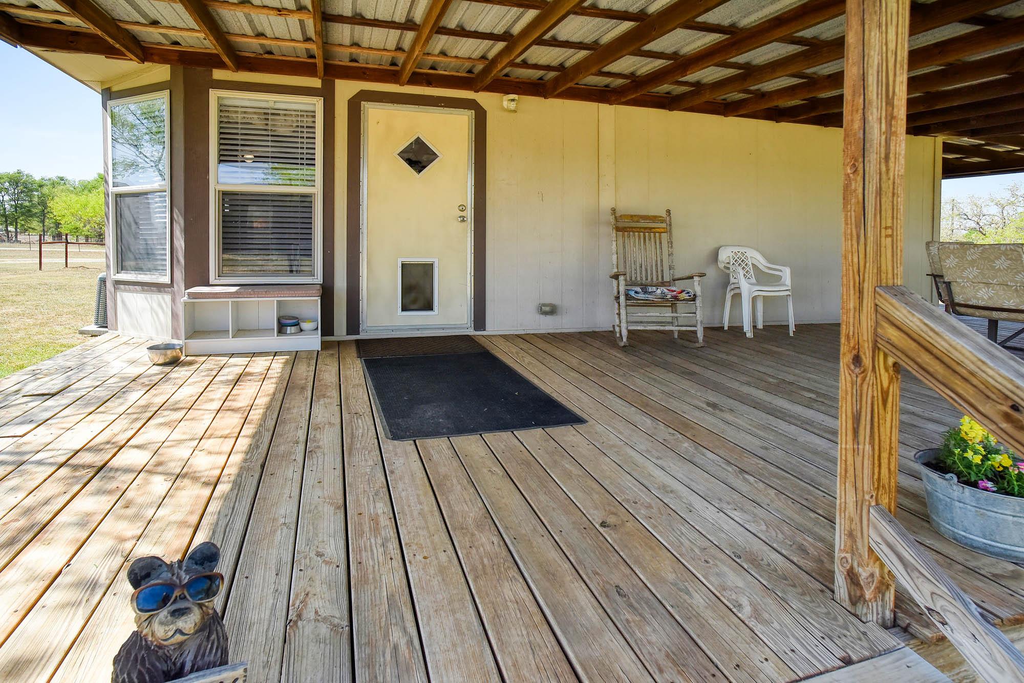 4495 Taylorsville Road Red Rock TX 78662