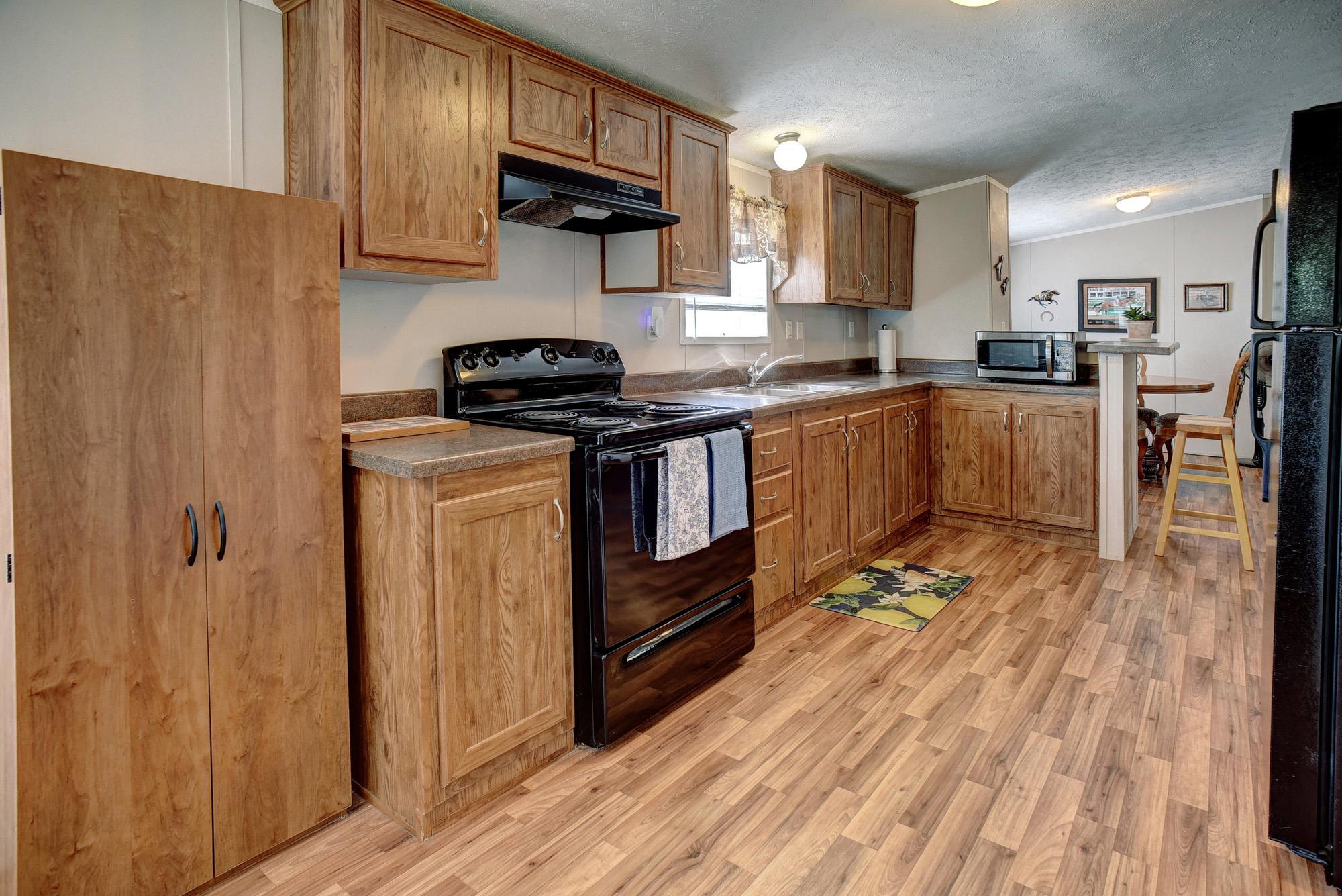 4495 Taylorsville Road Red Rock TX 78662