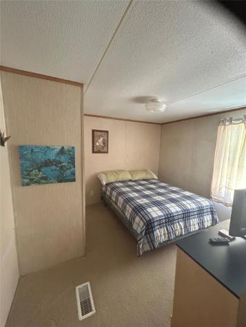 204 N 4th Street Seadrift TX 77983