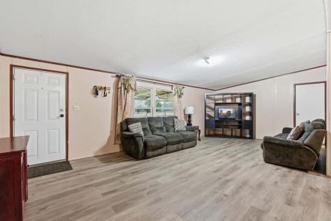 1278 Fm 812 Road Cedar Creek TX 78612