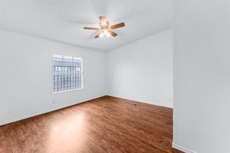 652 Stag Horn Pass Kyle TX 78640