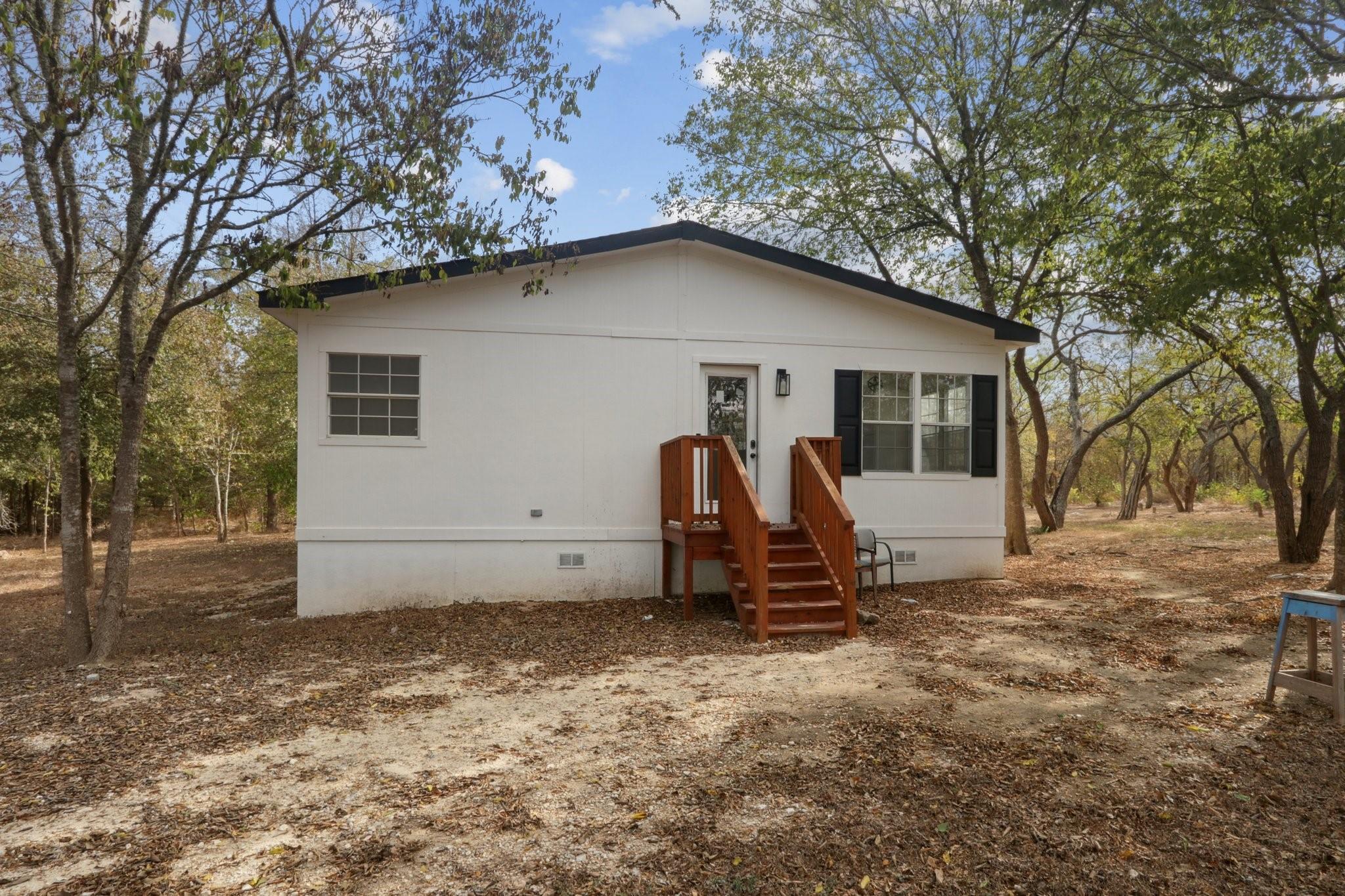 462 Texas Oak Drive Cedar Creek TX 78612