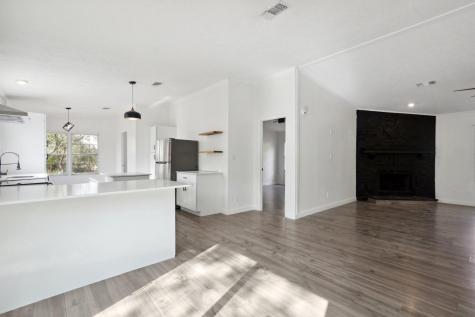 462 Texas Oak Drive Cedar Creek TX 78612
