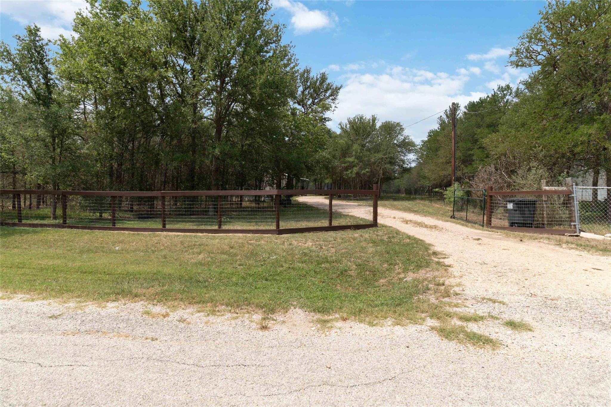 153 Cherylton Drive Red Rock TX 78662