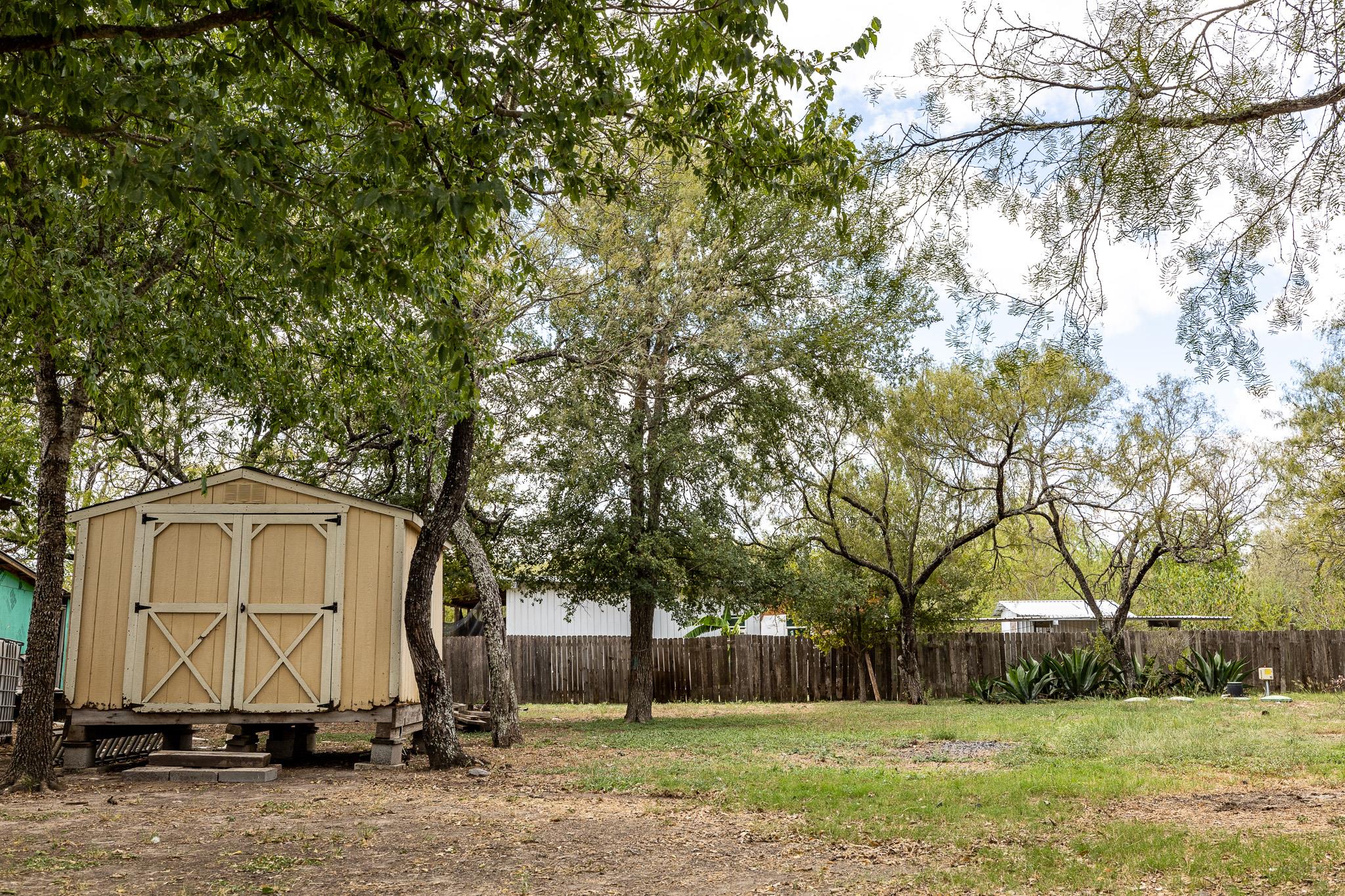 310 Union Hill Road Luling TX 78648