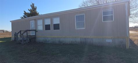 9338 E San Marcos Highway Fentress TX 78622