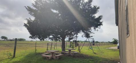 9338 E San Marcos Highway Fentress TX 78622