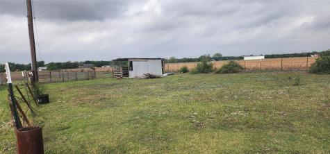 9338 E San Marcos Highway Fentress TX 78622