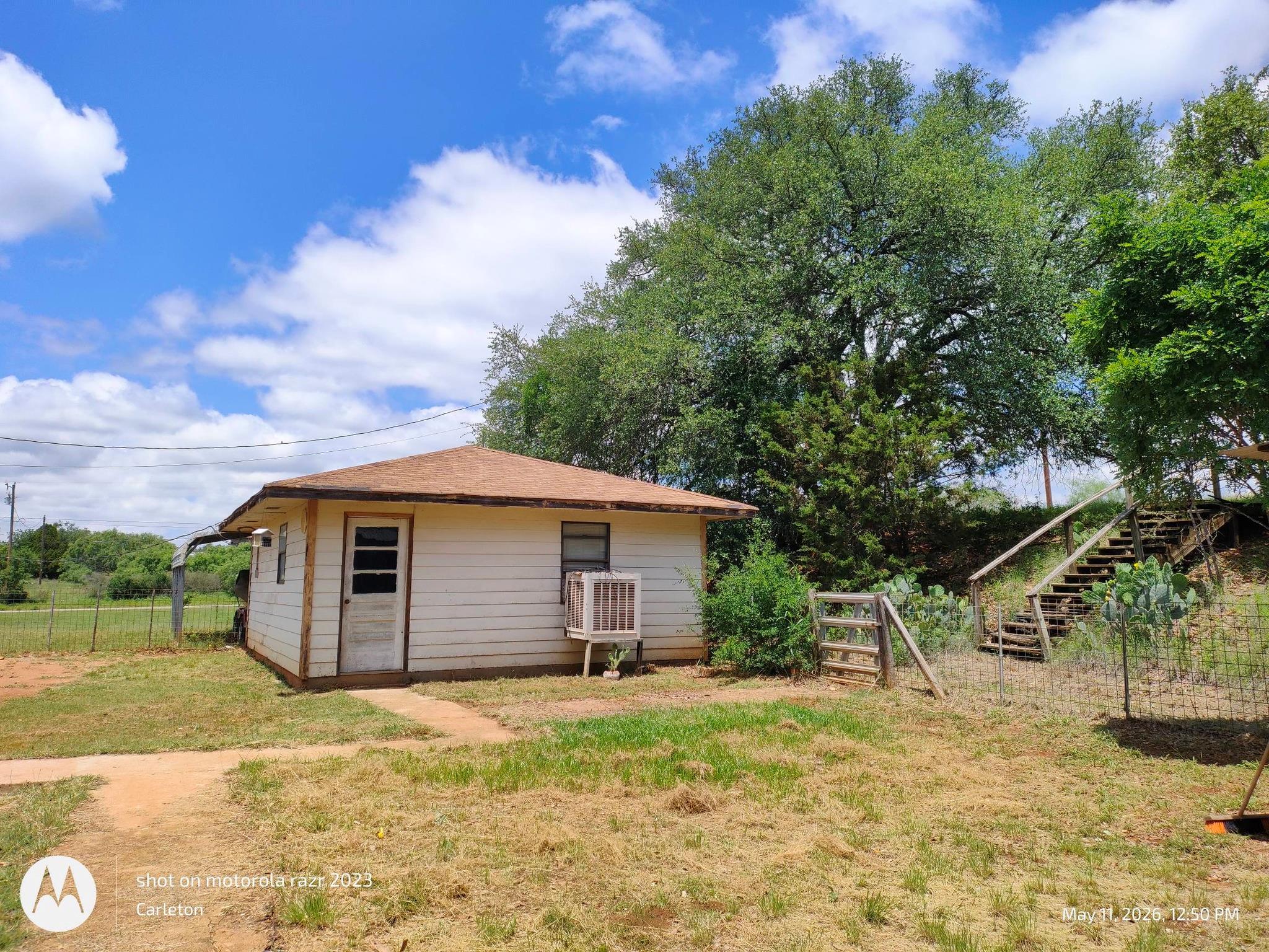 601 E Austin Avenue Llano TX 78643