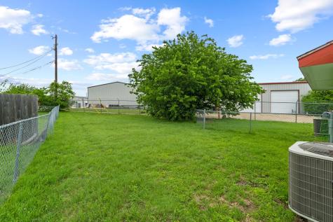243-245 Marvin Cove Hutto TX 78634