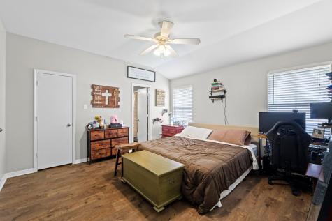 243-245 Marvin Cove Hutto TX 78634