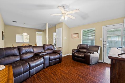243-245 Marvin Cove Hutto TX 78634