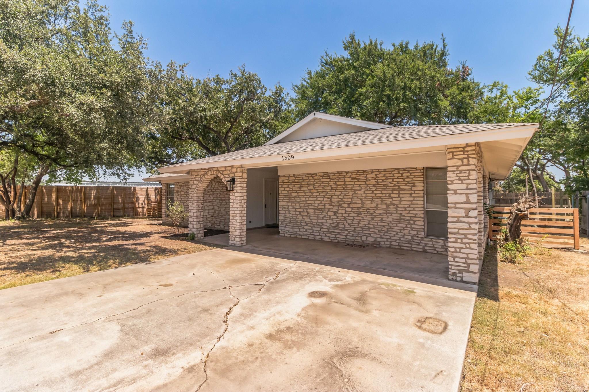 1509 Park Lane Georgetown TX 78628