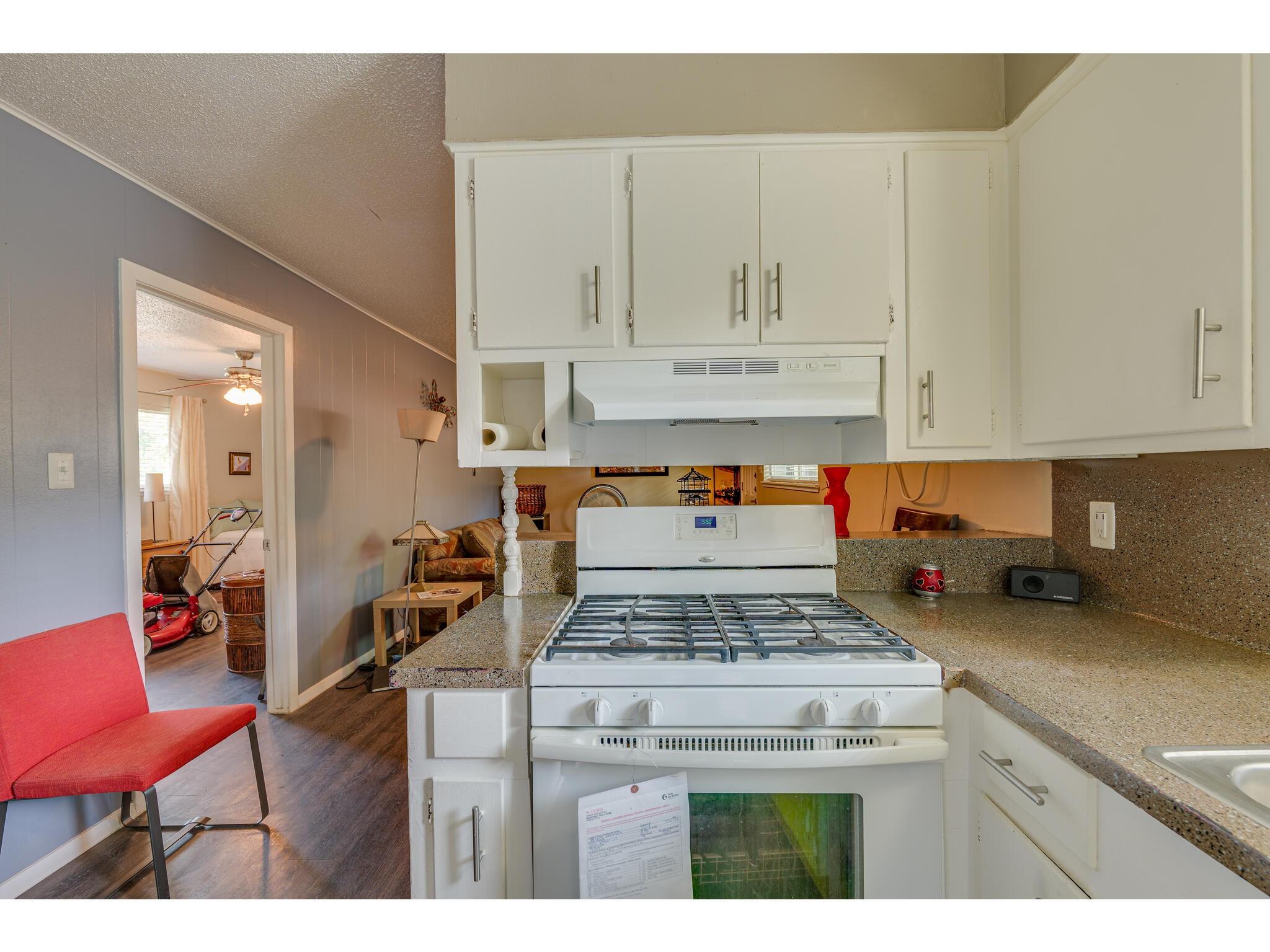 1606 Parker Lane Austin TX 78741