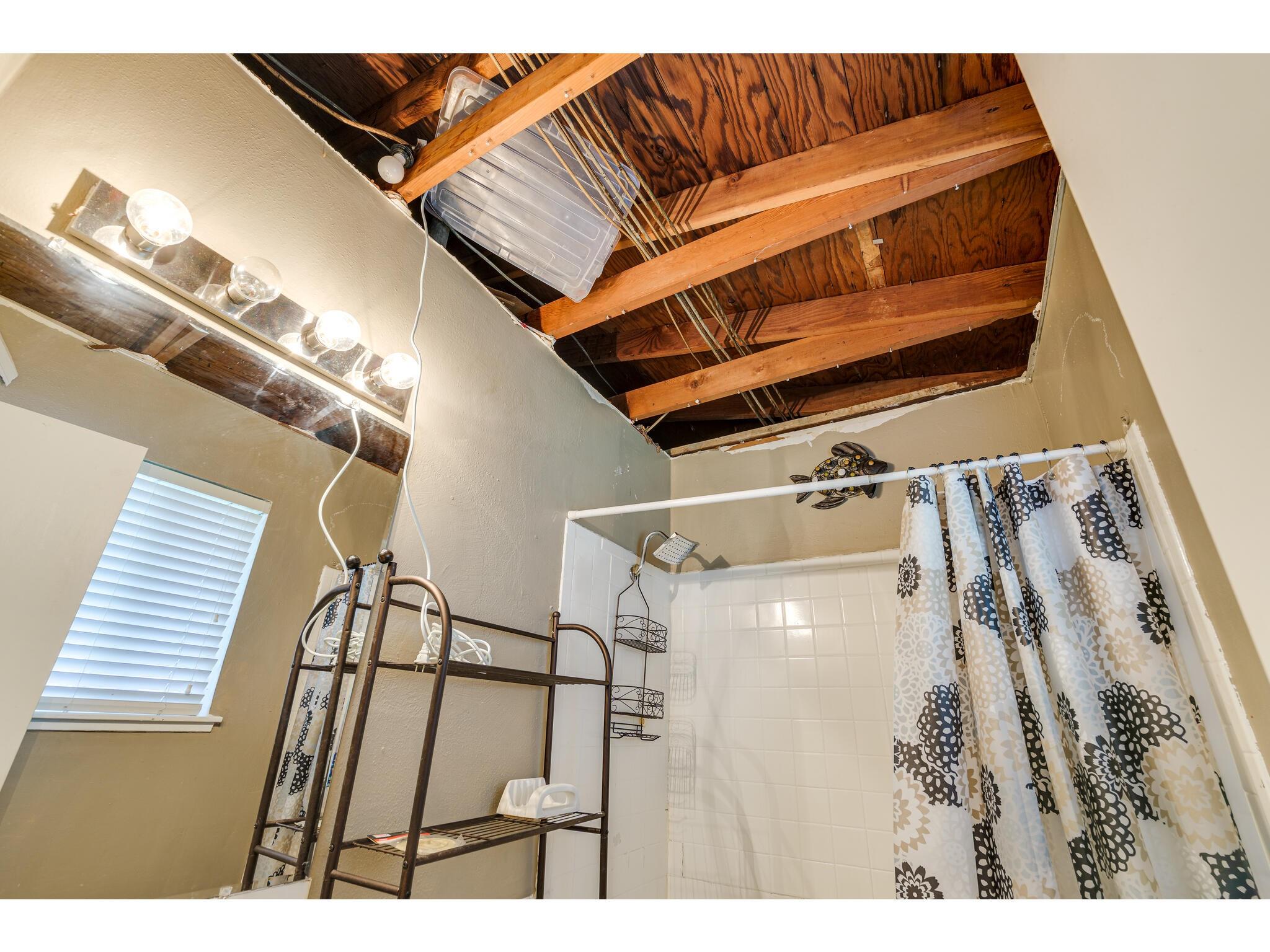 1606 Parker Lane Austin TX 78741
