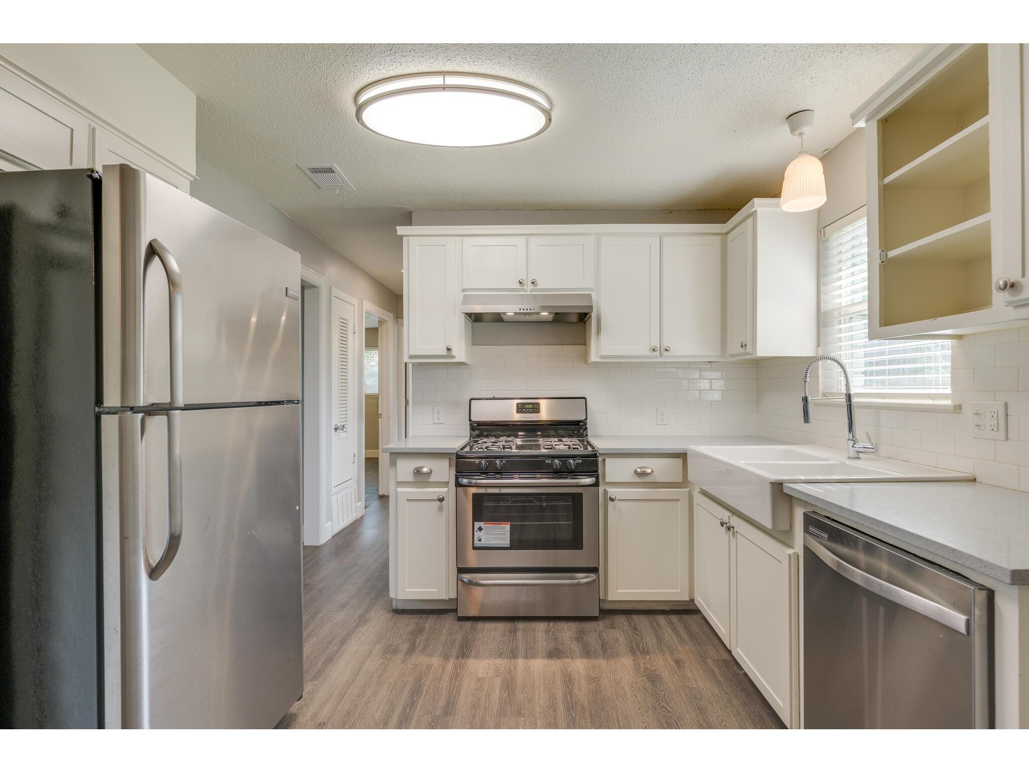 1606 Parker Lane Austin TX 78741