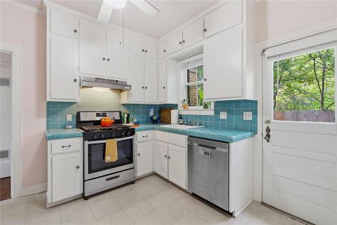 609 Carolyn Avenue Austin TX 78705