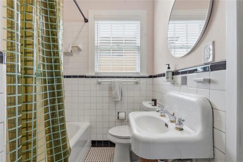 609 Carolyn Avenue Austin TX 78705