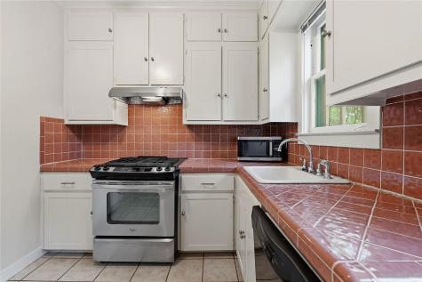 609 Carolyn Avenue Austin TX 78705