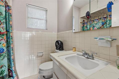 609 Carolyn Avenue Austin TX 78705