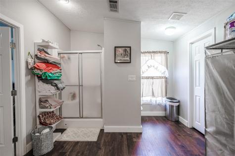 264 Flaming Oak Drive Bastrop TX 78602