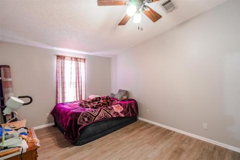 264 Flaming Oak Drive Bastrop TX 78602