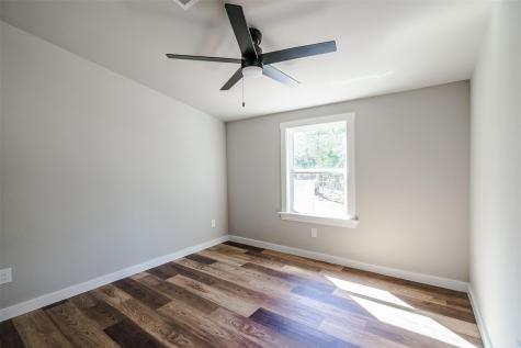 264 Flaming Oak Drive Bastrop TX 78602