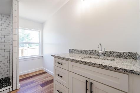 264 Flaming Oak Drive Bastrop TX 78602