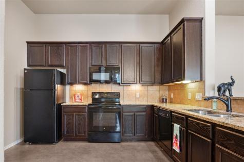 125-127 Joanne Cove New Braunfels TX 78130