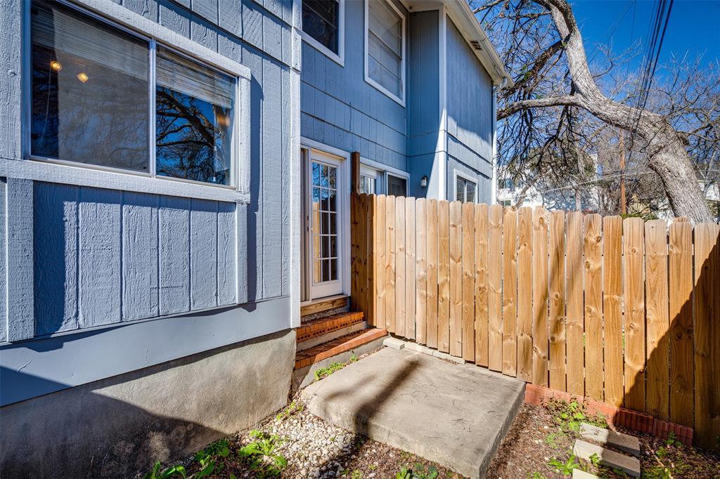 2005 Glen Allen Street Austin TX 78704