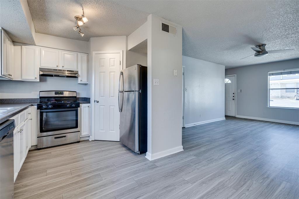 2005 Glen Allen Street Austin TX 78704