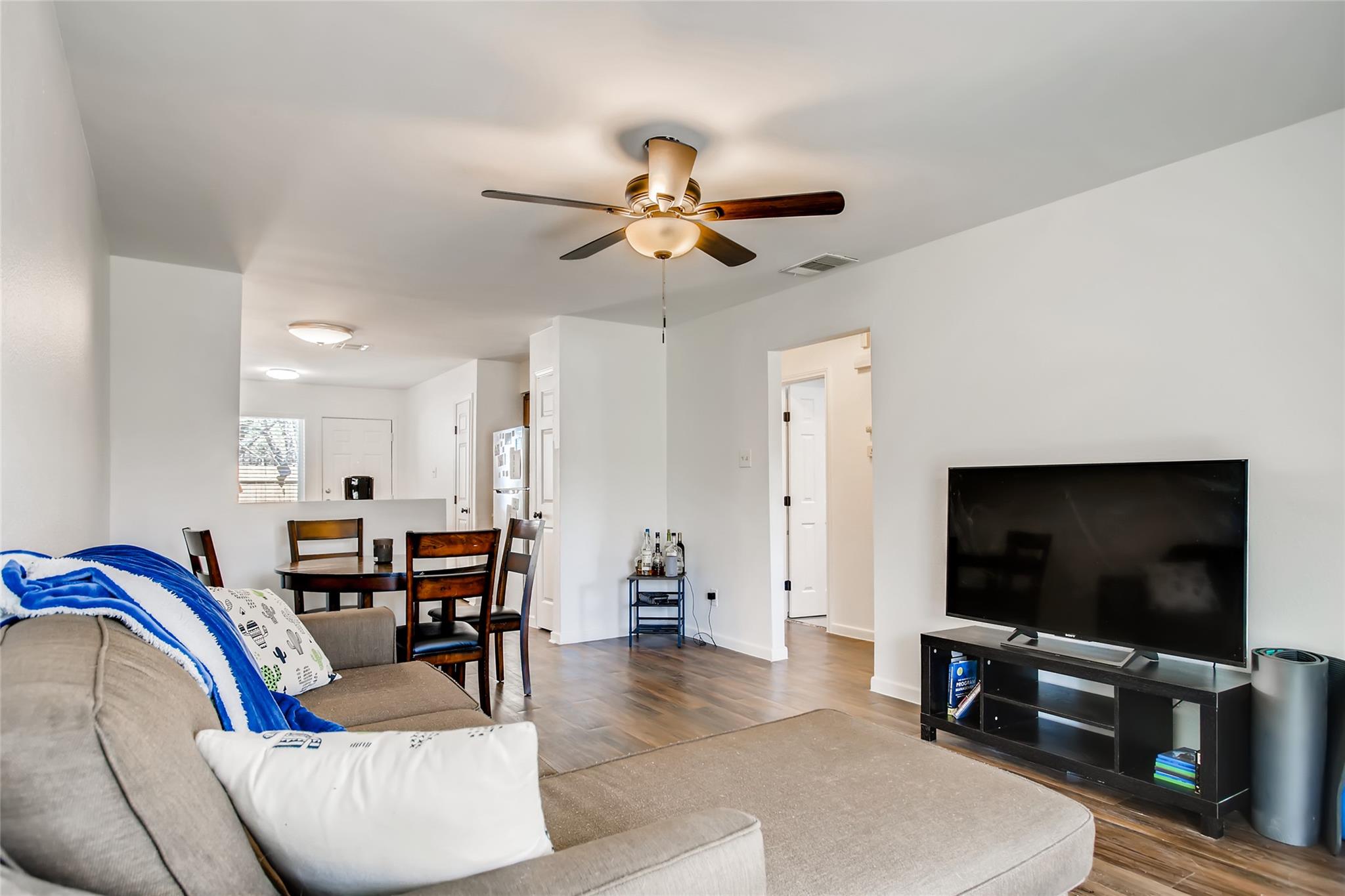 312 W William Cannon Drive Austin TX 78745
