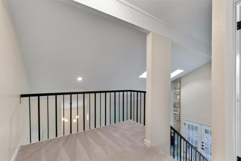 1702 Cinnamon Path Austin TX 78704
