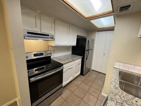 1702 Cinnamon Path Austin TX 78704