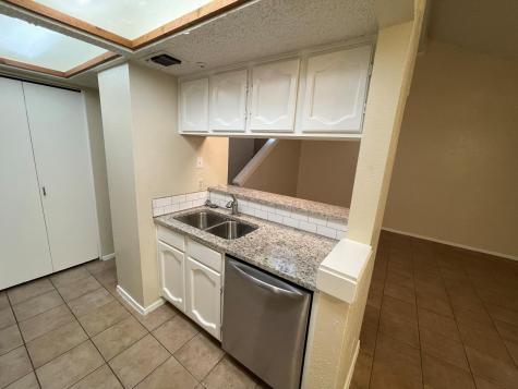 1702 Cinnamon Path Austin TX 78704